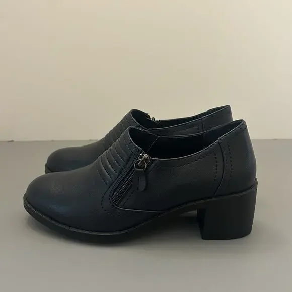 Easy Street Women's Grove Navy Faux Leather Block Heels 6 W - Picture 2 of 9
